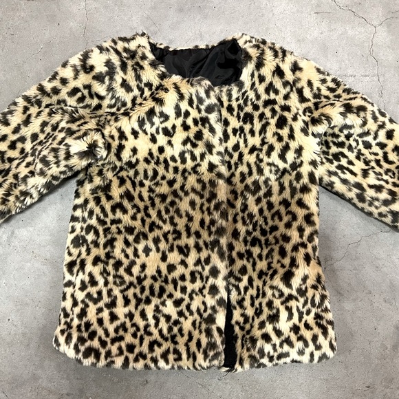 Leopard Furry Jacket - Picture 1 of 4